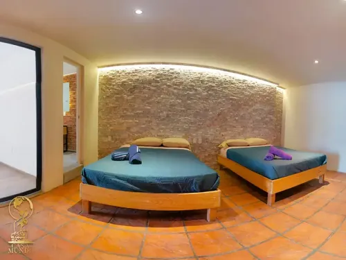 recamara4-cuarto_habitacin_con_si_dos_camas_matrimoniales_bao_y_terraza